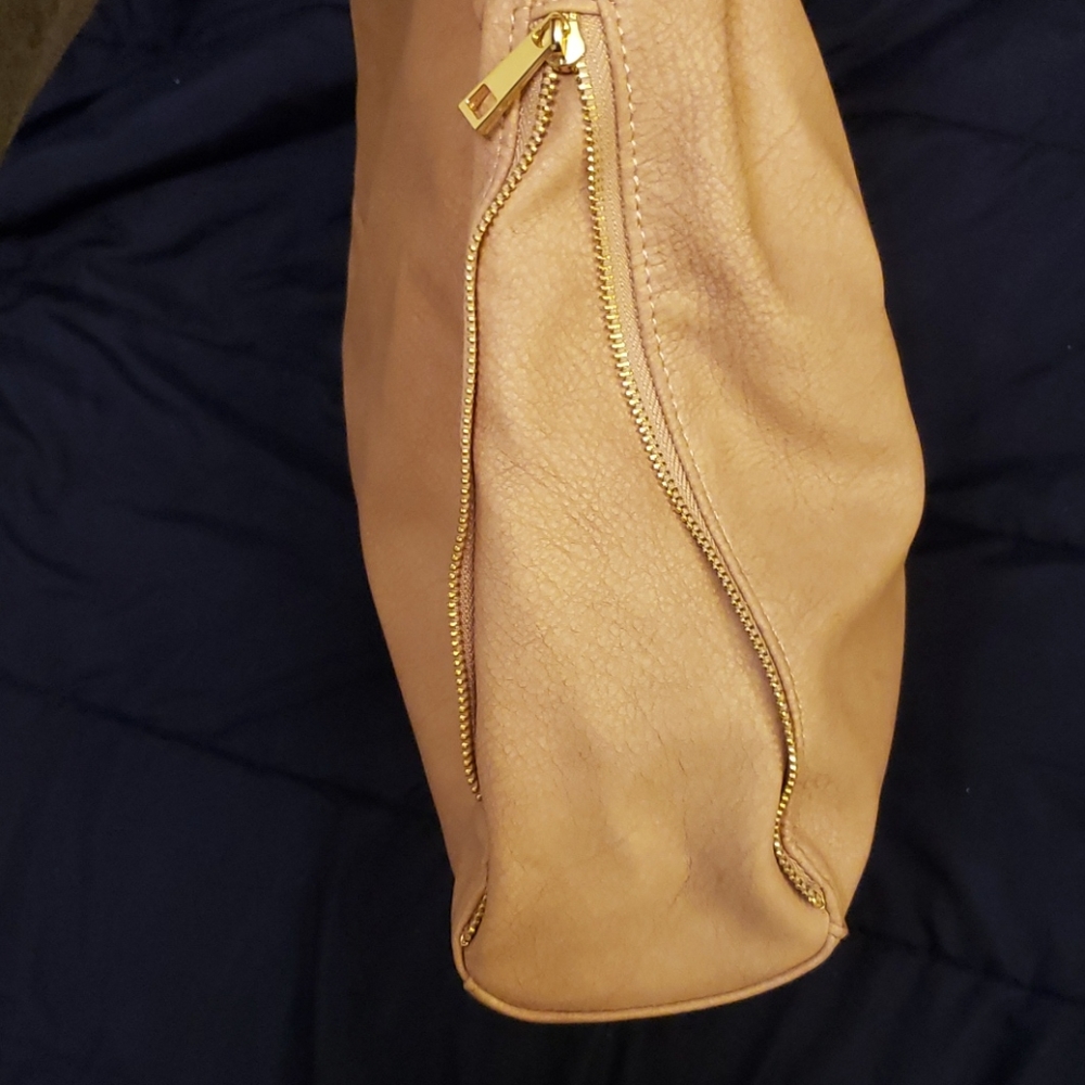Purse - Picture 4 of 6